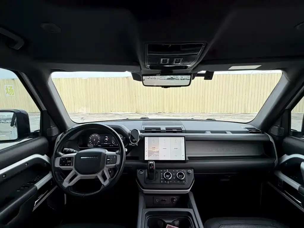 Land Rover Defender 2023 из CN, фото 8