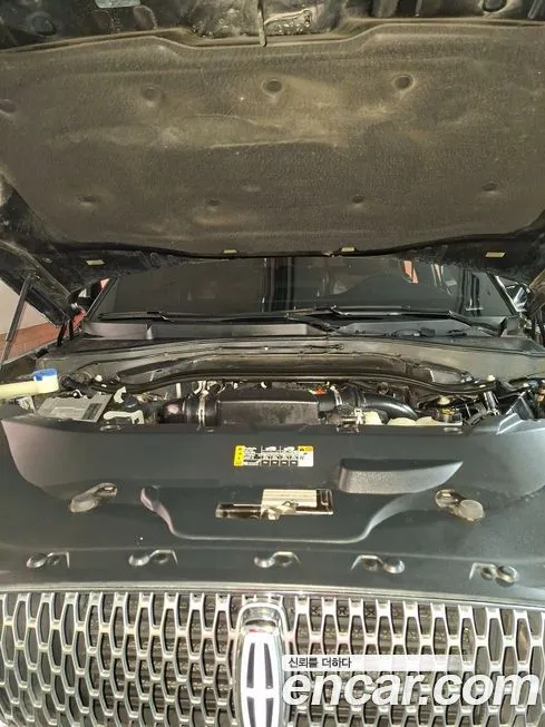 Lincoln Aviator 2022 из KR, фото 2