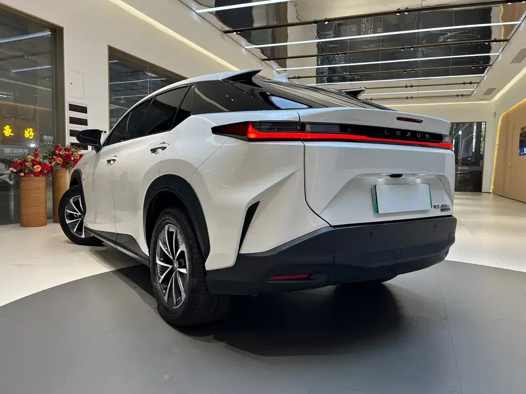 Lexus RZ 2023 из CN, фото 4