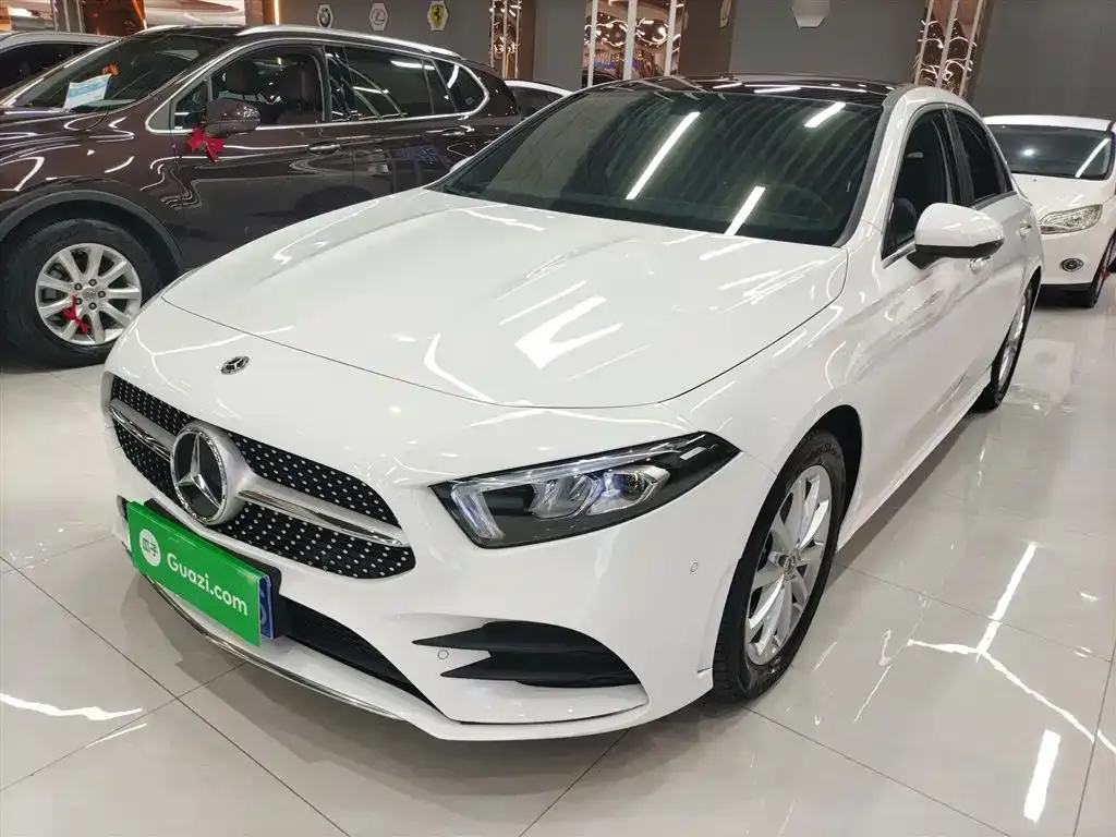 Mercedes-Benz A-Class 2023 из CN, фото 2