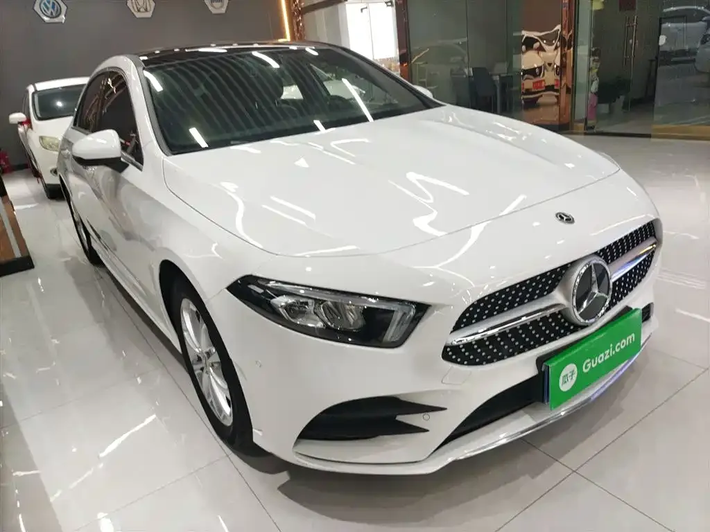 Mercedes-Benz A-Class 2023 из CN, фото 4