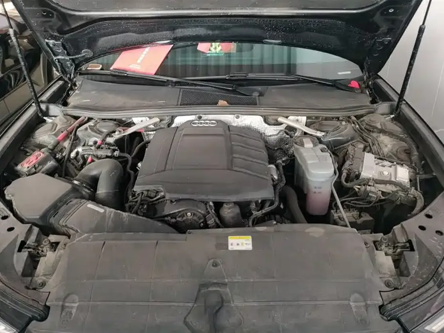Audi A6L 2021 из CN, фото 9