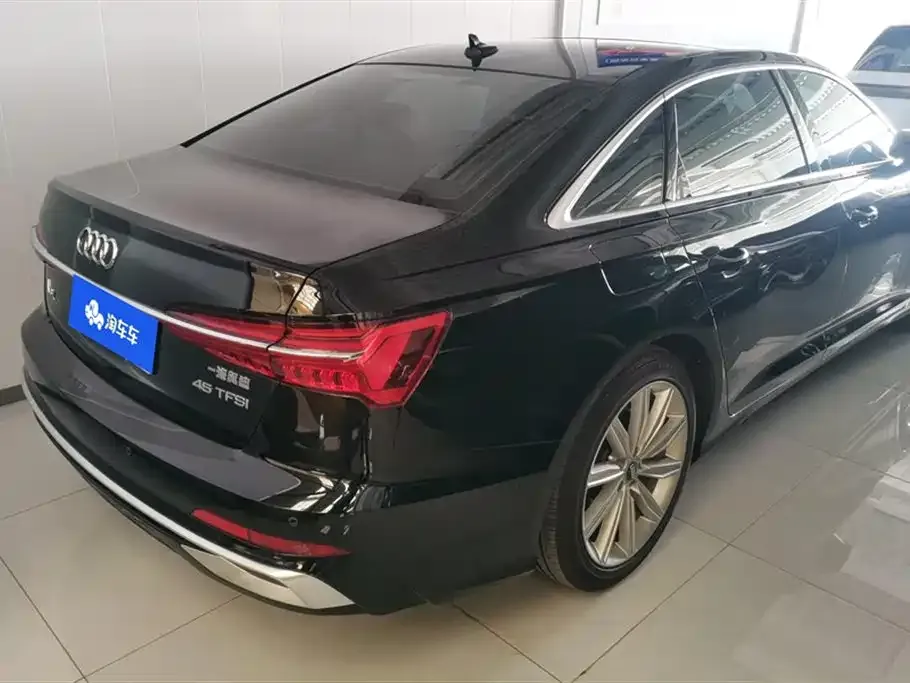 Audi A6L 2021 из CN, фото 2