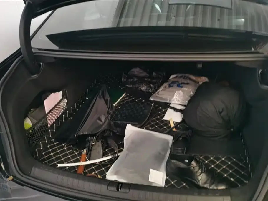 Audi A6L 2021 из CN, фото 6
