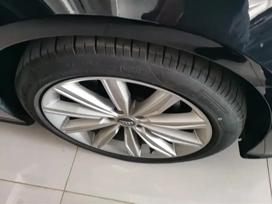 Audi A6L 2021 из CN, фото 5