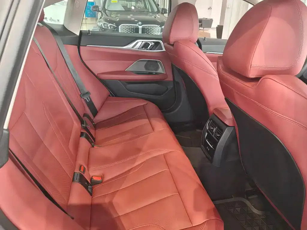 BMW i4 2025 из CN, фото 2