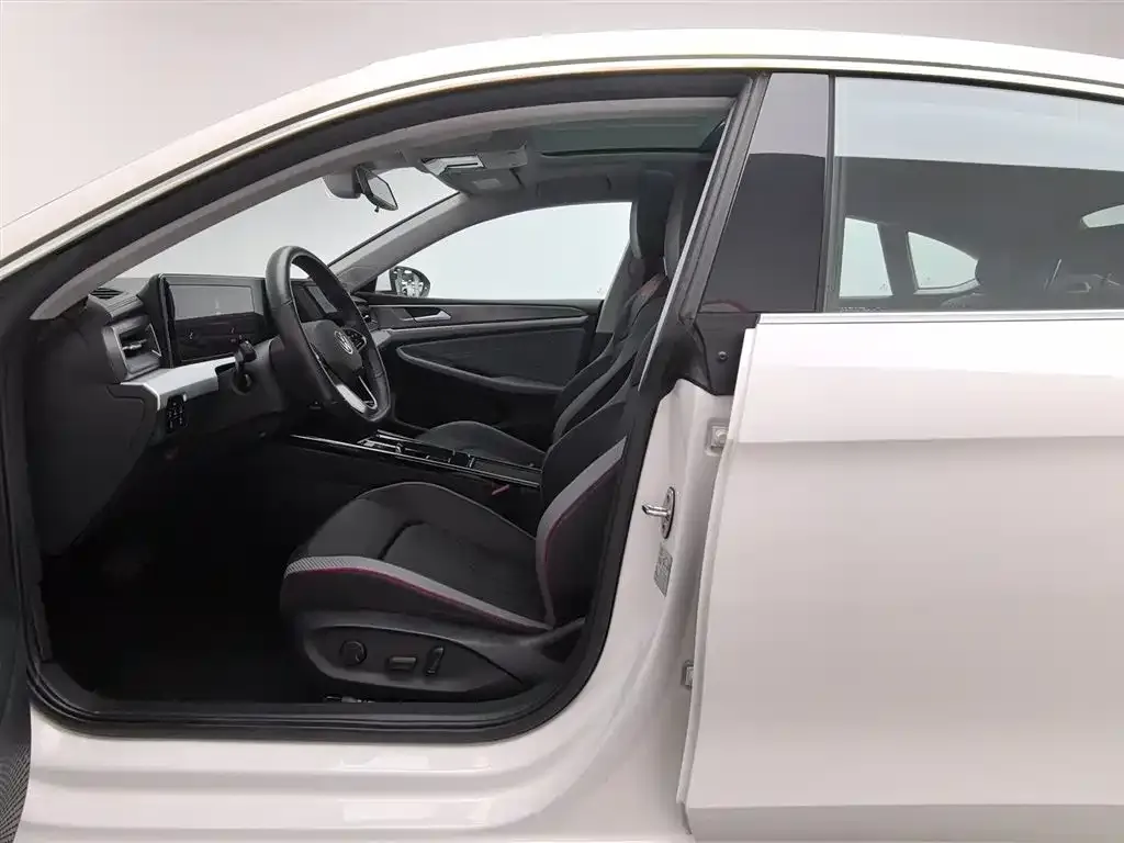 Volkswagen Lamando 2023 из CN, фото 10