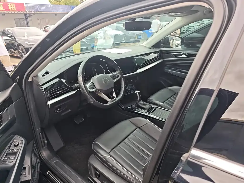 Volkswagen Passat 2021 из CN, фото 5