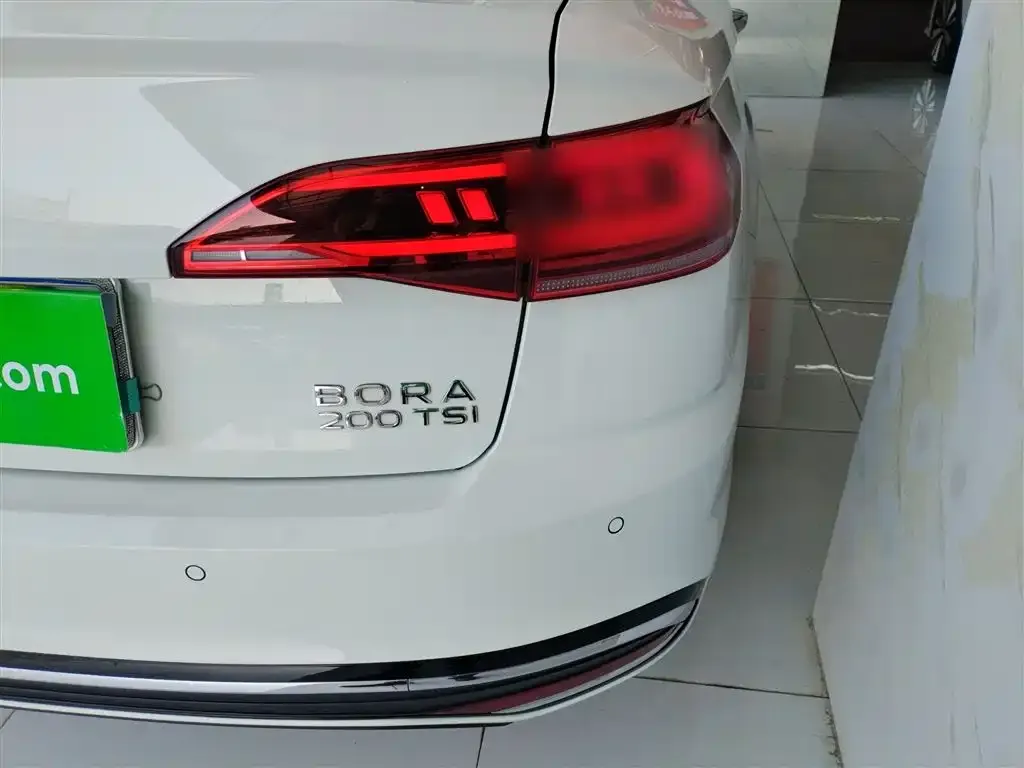 Volkswagen Bora 2024 из CN, фото 3