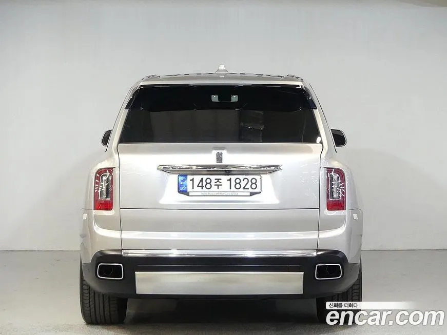 Rolls-Royce Cullinan 2023 из KR, фото 5