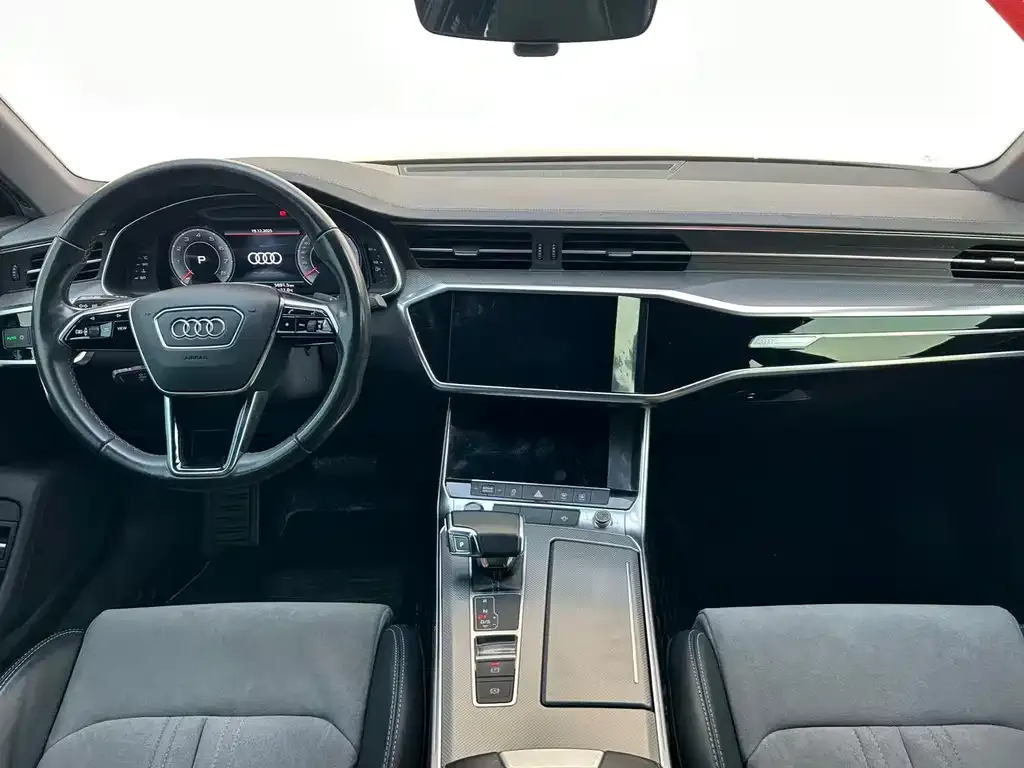 Audi A6L 2022 из CN, фото 7