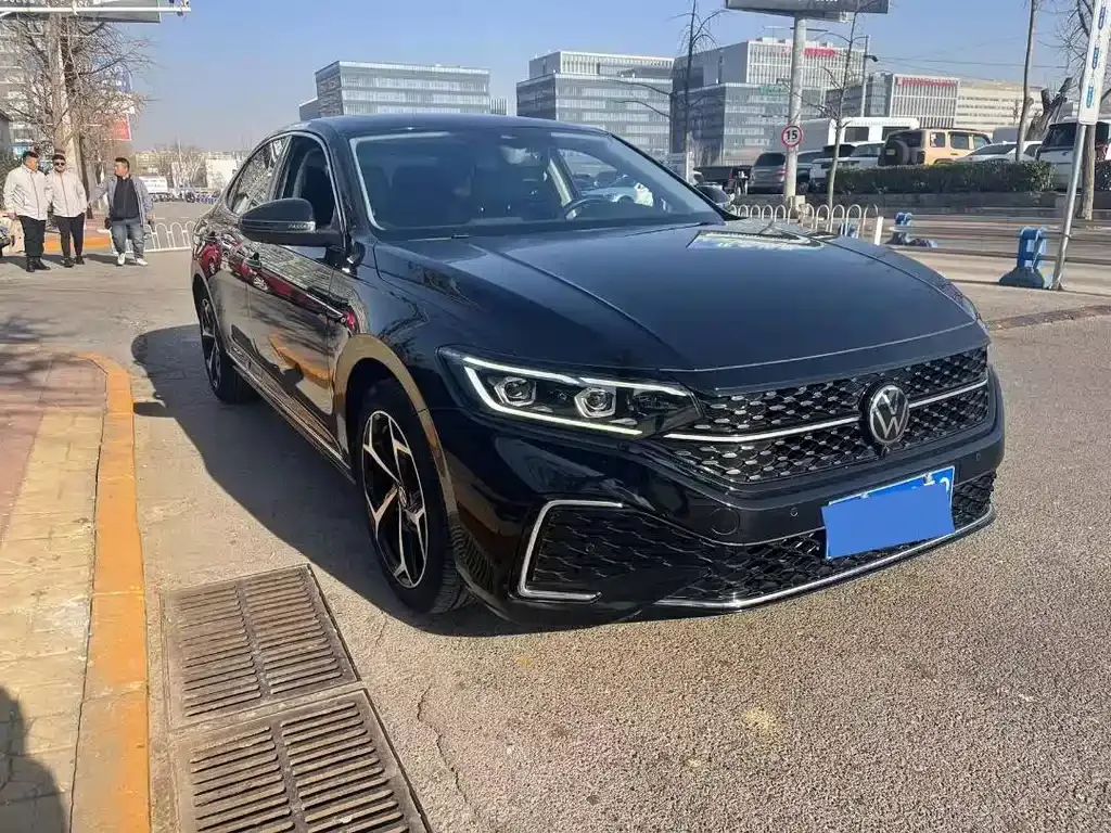 Volkswagen Passat 2025 из CN, фото 4