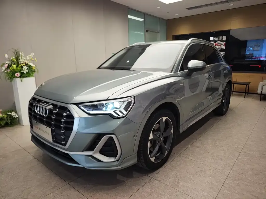 Audi Q3 2021 из CN, фото 1
