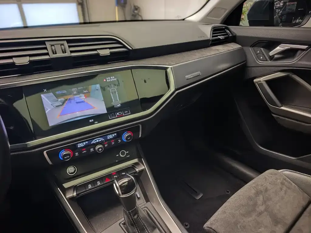Audi Q3 2021 из CN, фото 6