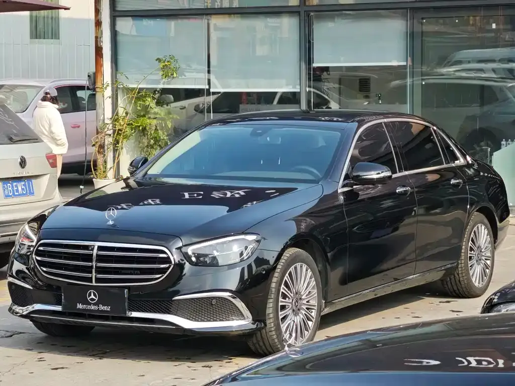 Mercedes-Benz E-Class 2022 из CN, фото 1