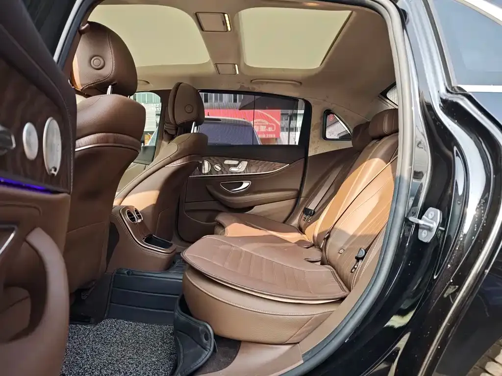 Mercedes-Benz E-Class 2022 из CN, фото 7