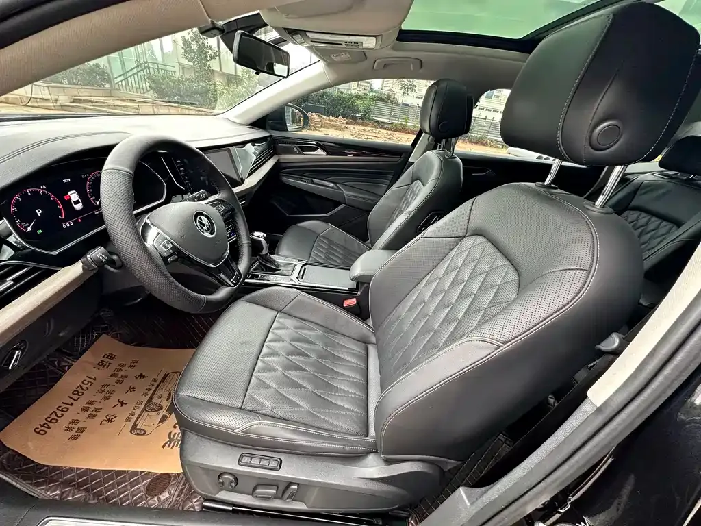 Volkswagen Passat 2021 из CN, фото 9