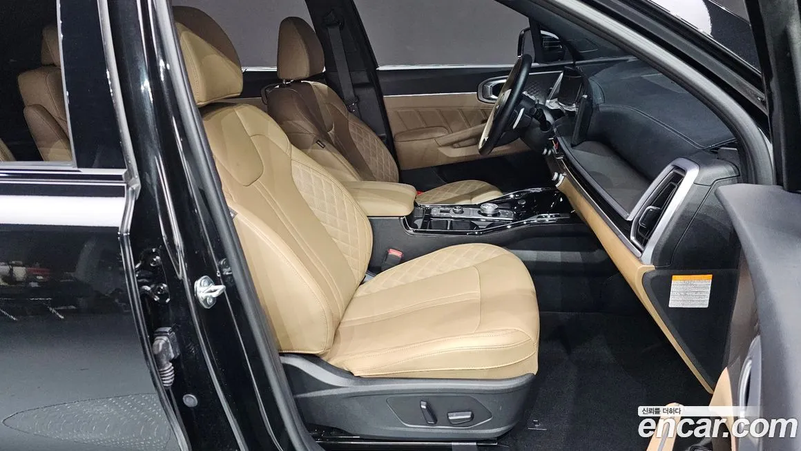 Kia Sorento — фото 10