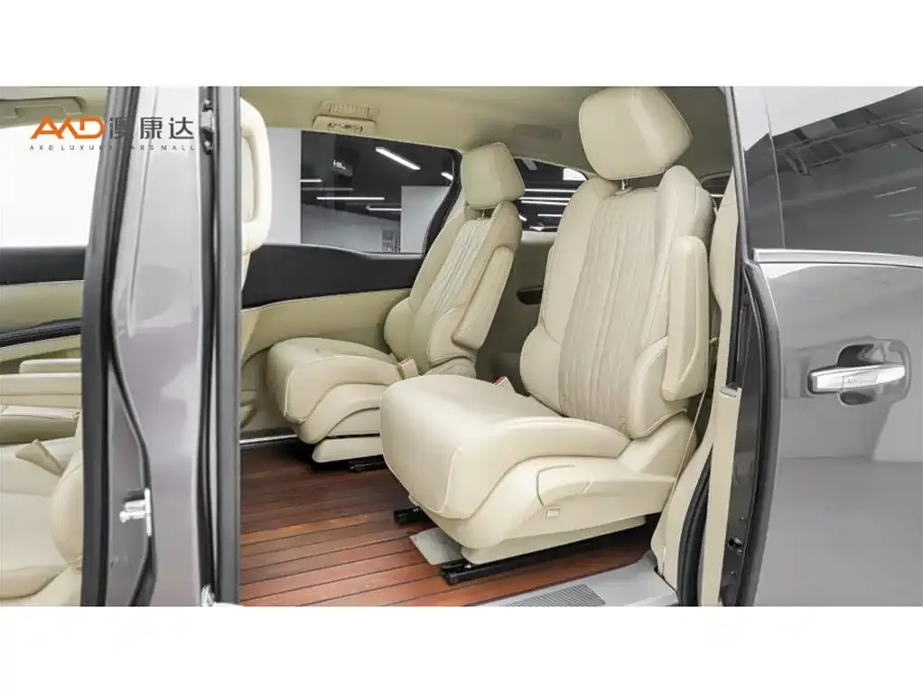 Buick GL8 2023 из CN, фото 7