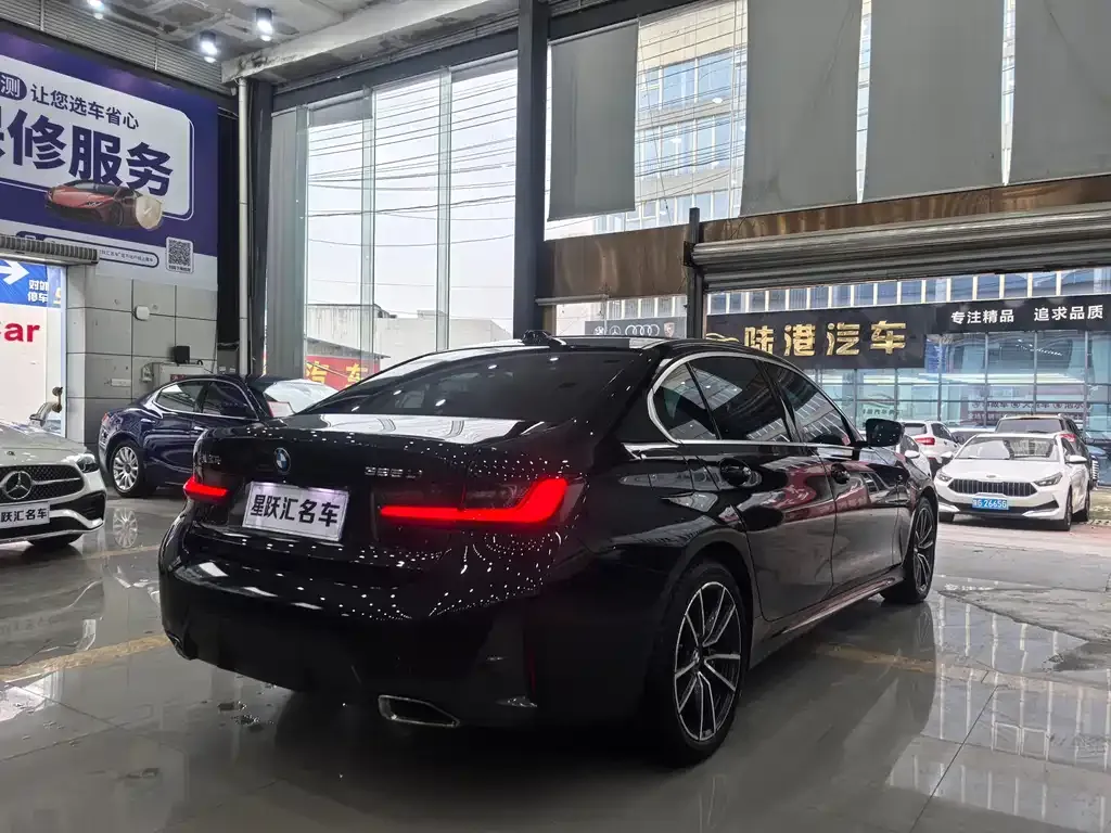 BMW 3 Series 2023 из CN, фото 10