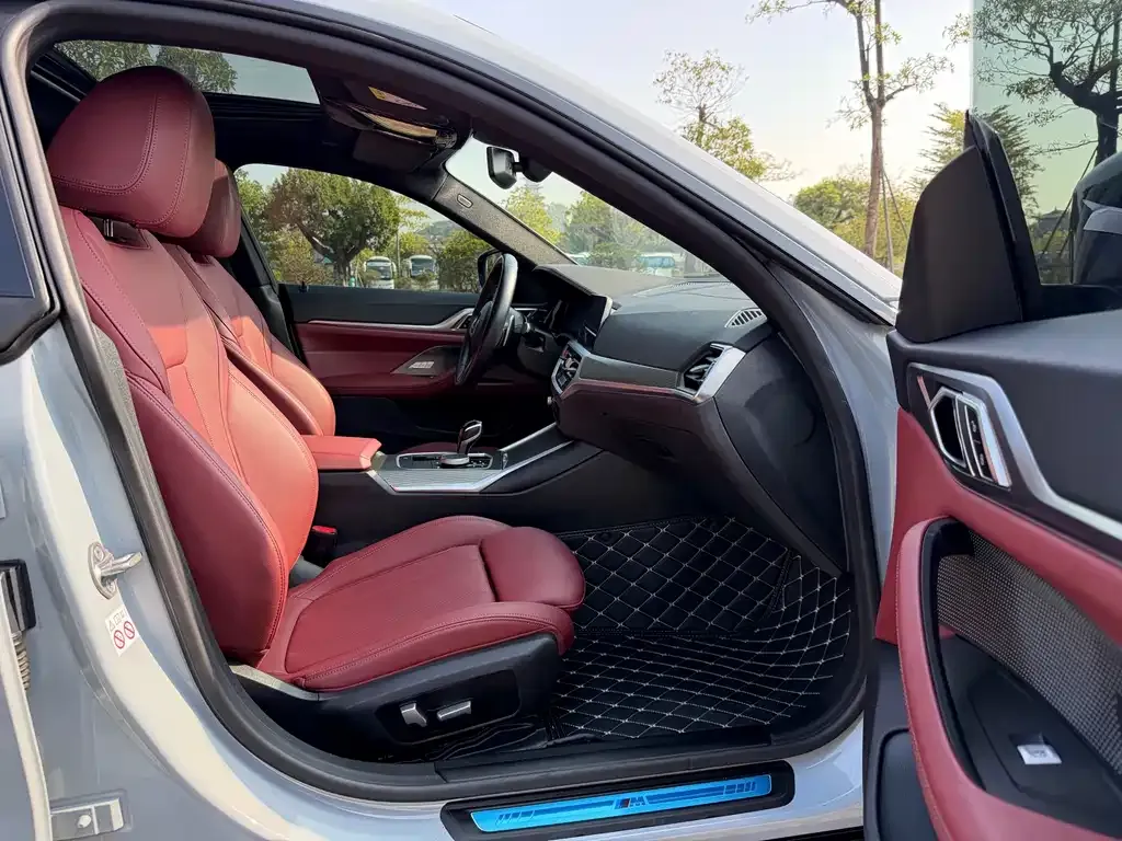 BMW 4 Series 2023 из CN, фото 3