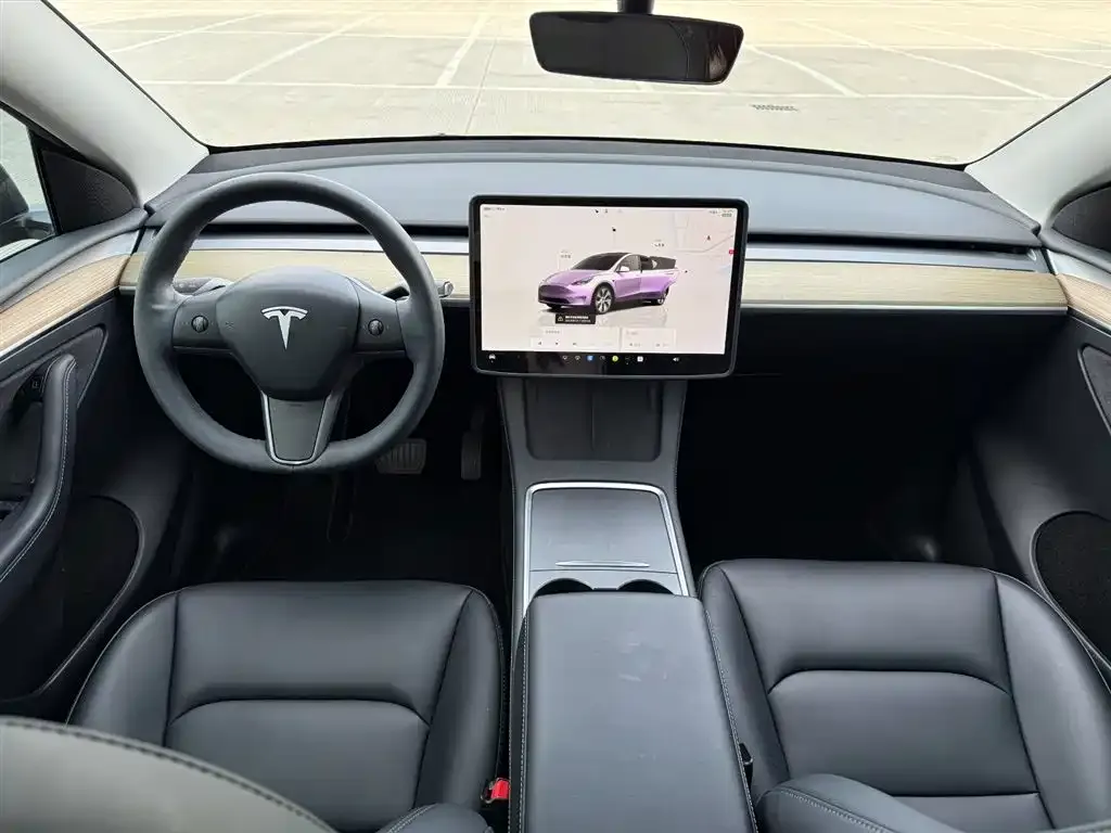Tesla Model Y 2023 из CN, фото 8