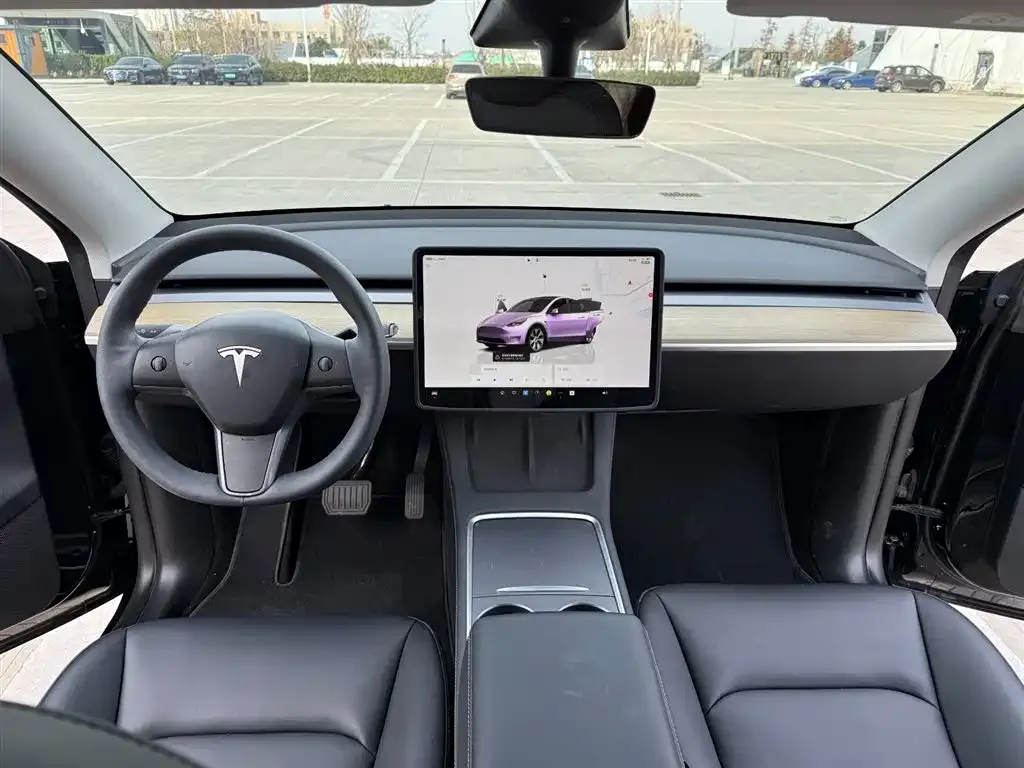 Tesla Model Y 2023 из CN, фото 10