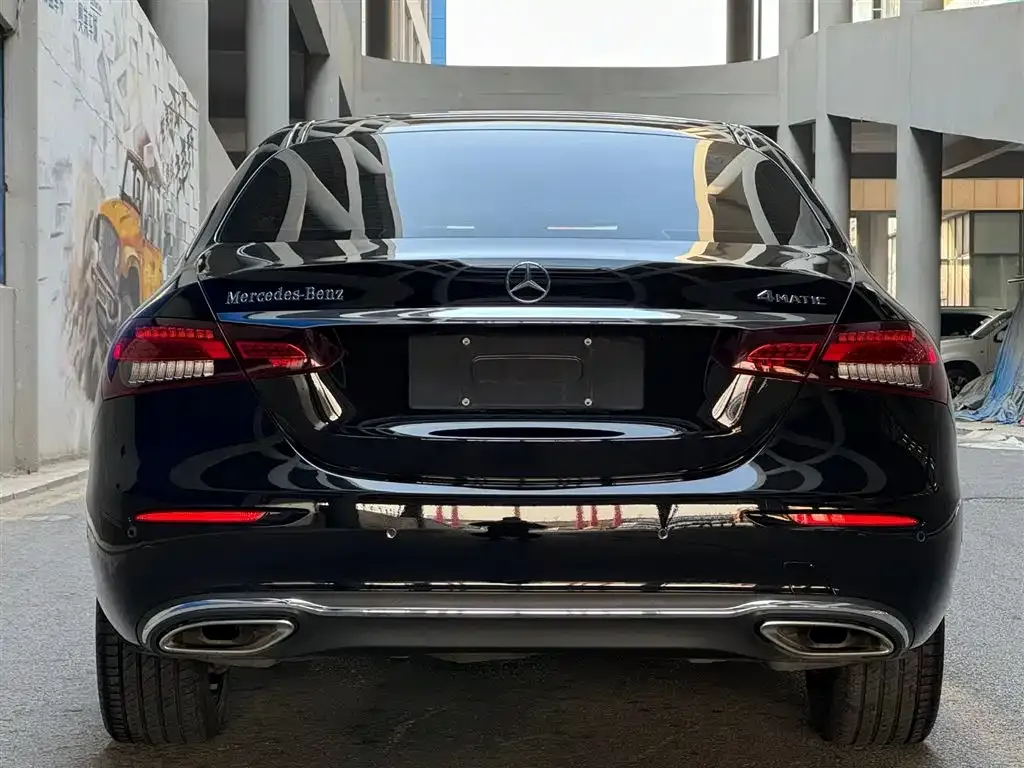 Mercedes-Benz E-Class 2022 из CN, фото 2