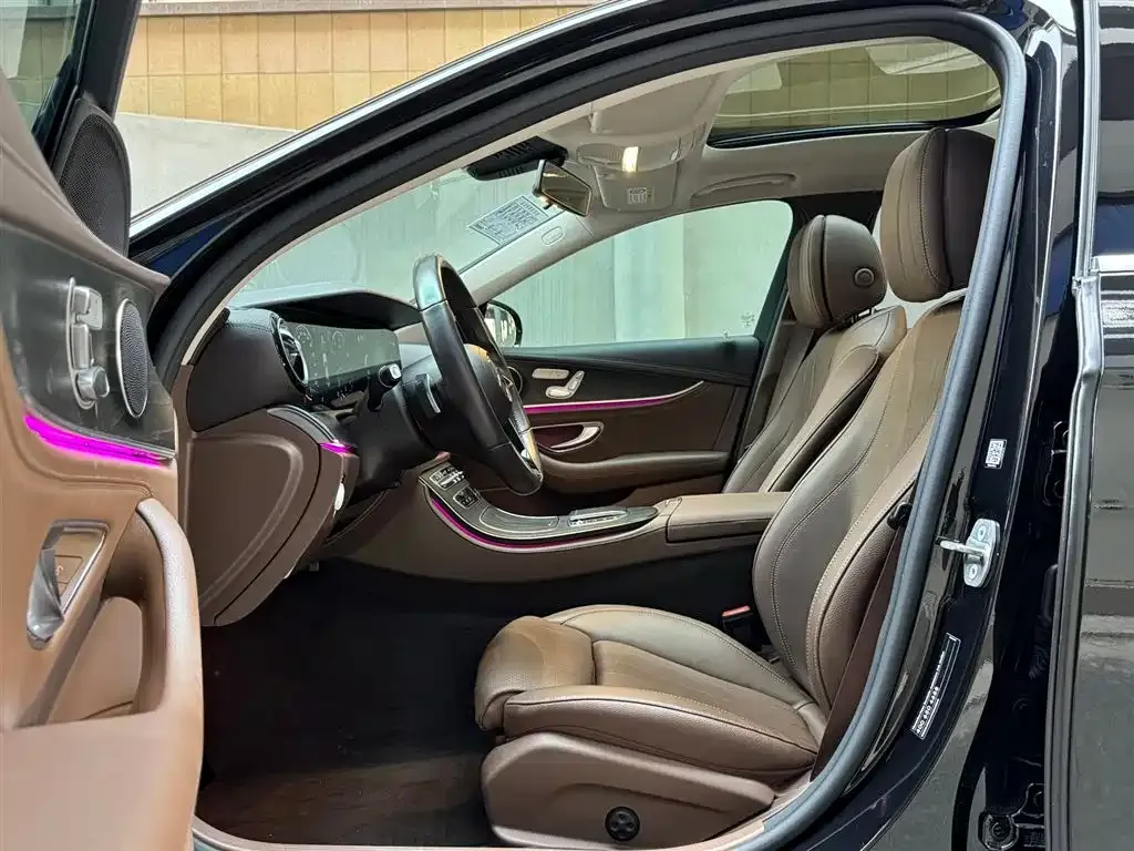 Mercedes-Benz E-Class 2022 из CN, фото 5
