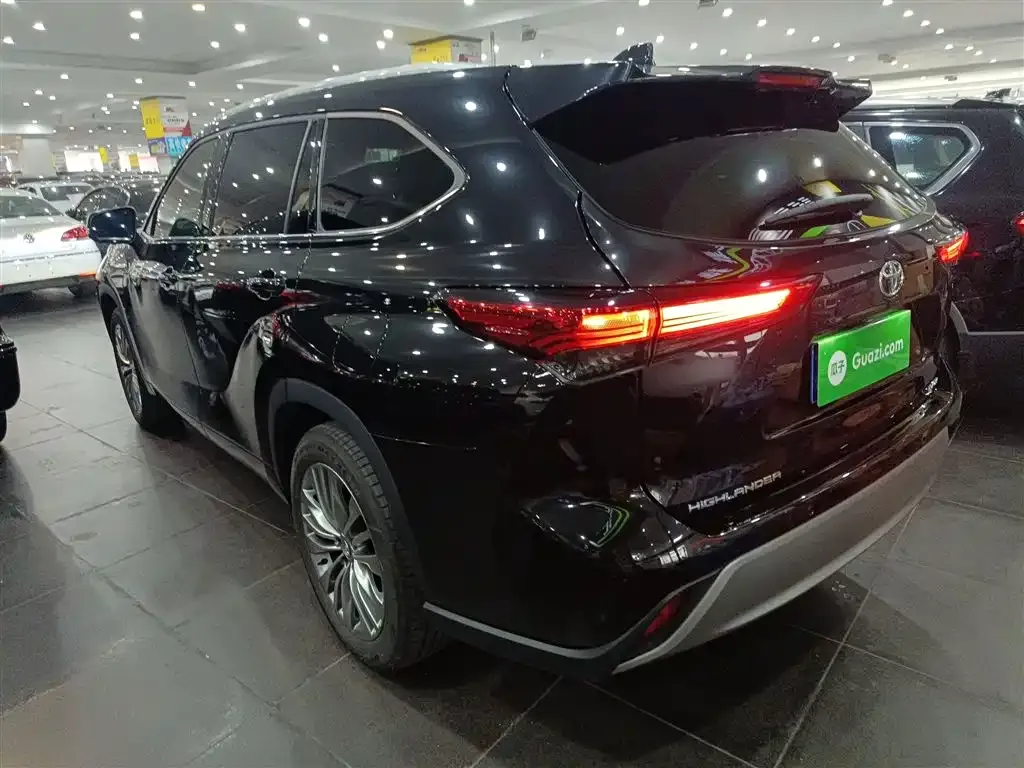 Toyota Highlander 2024 из CN, фото 9