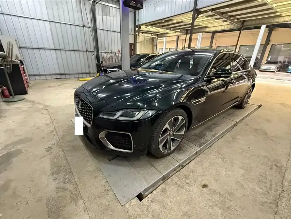 Jaguar XFL 2023 из CN, фото 1