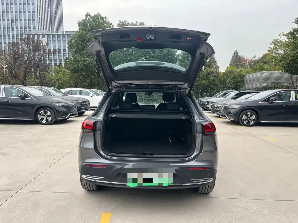 Mercedes-Benz EQA 2023 из CN, фото 9