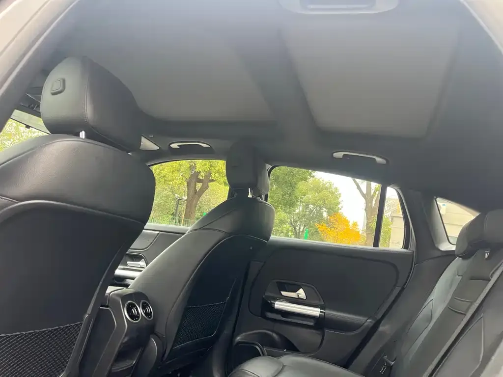 Mercedes-Benz EQA 2023 из CN, фото 5