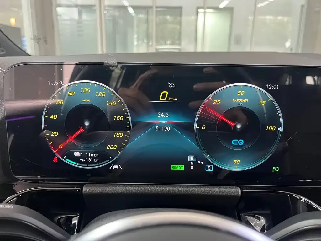 Mercedes-Benz EQA 2023 из CN, фото 2