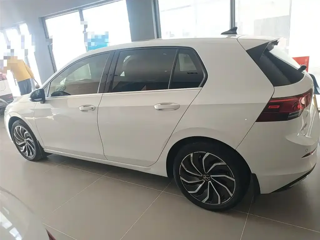 Volkswagen Golf 2022 из CN, фото 9