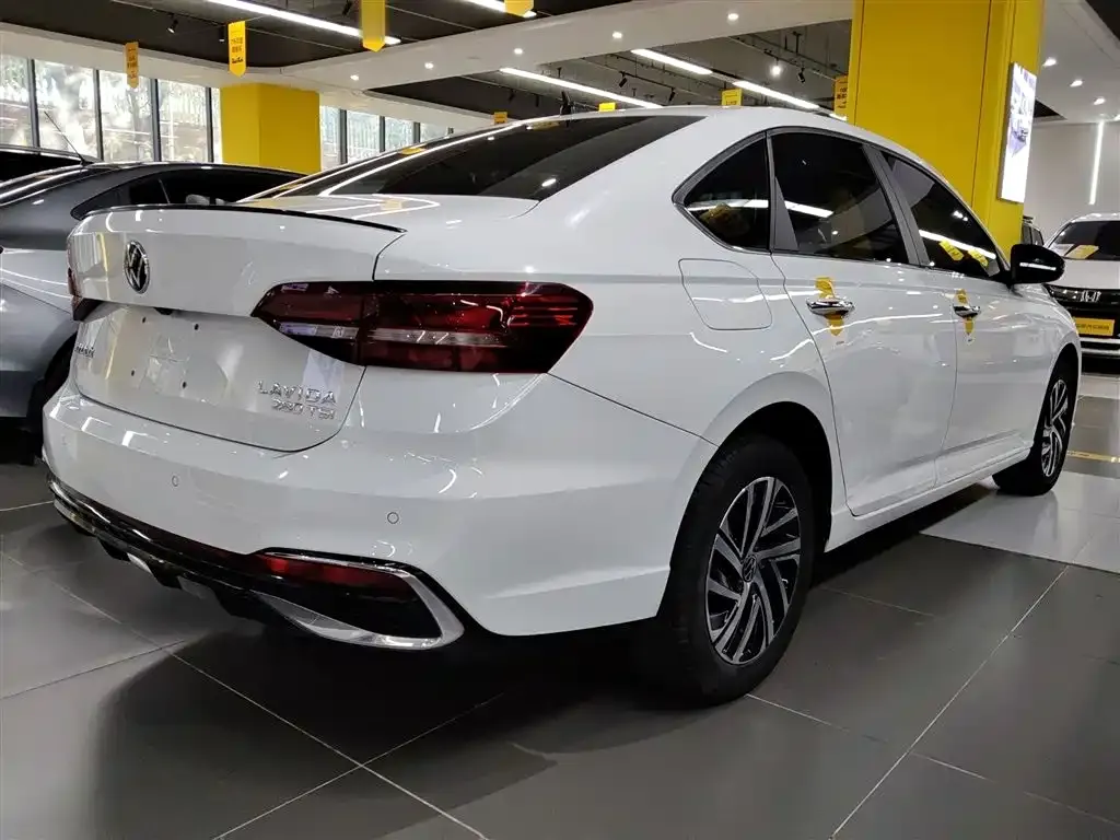 Volkswagen Lavida 2022 из CN, фото 7