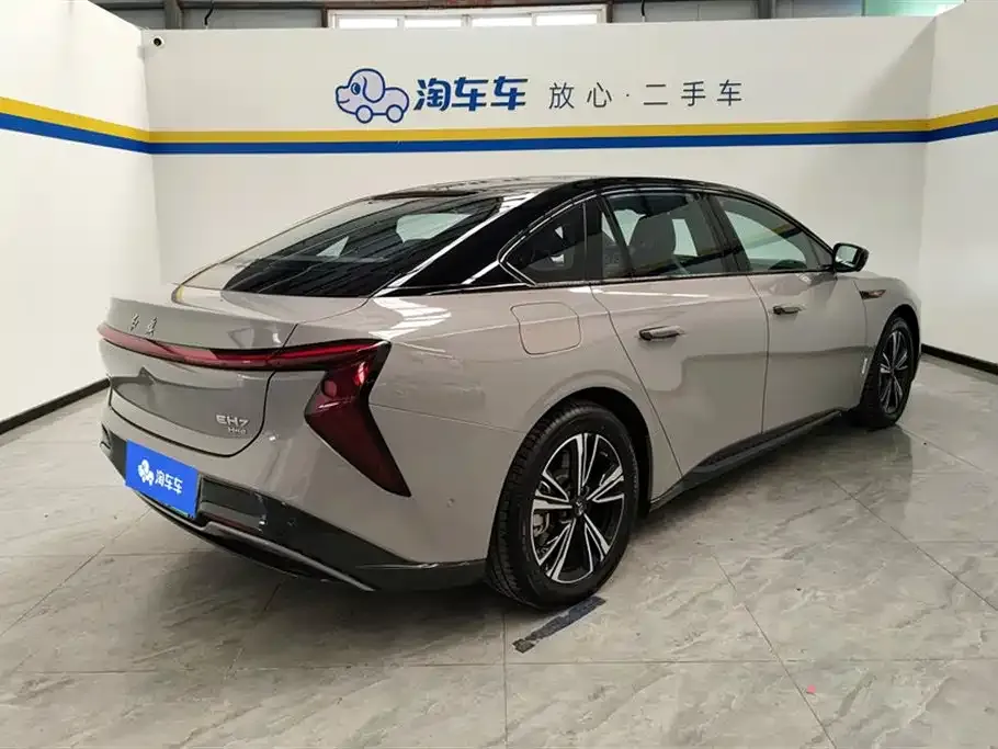 Hongqi EH7 2024 из CN, фото 9