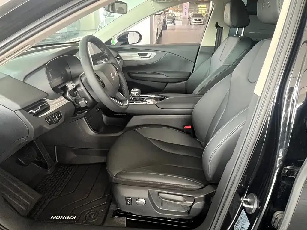 Hongqi E-QM5 2024 из CN, фото 7
