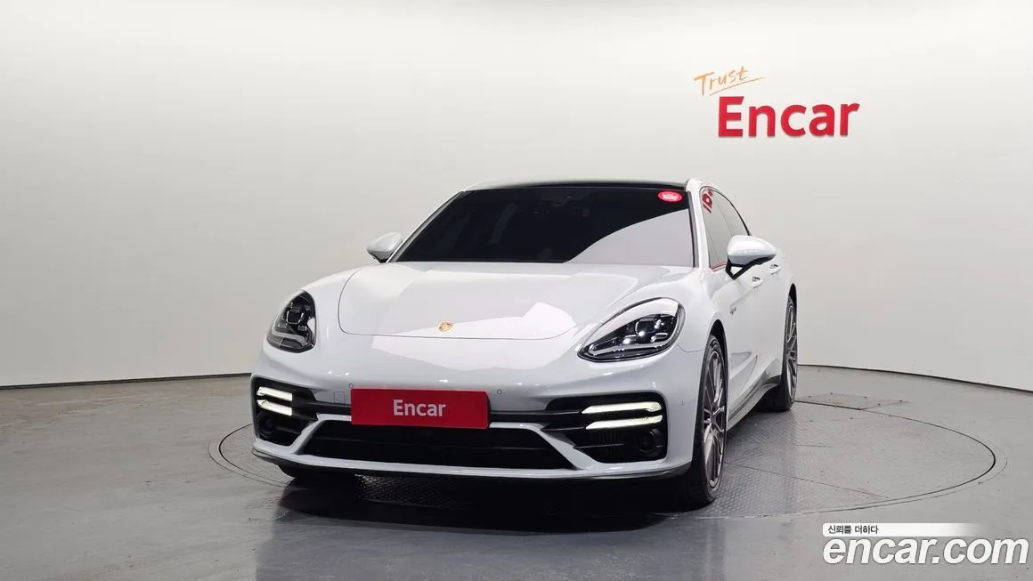 Porsche Panamera 2023 из KR, фото 4