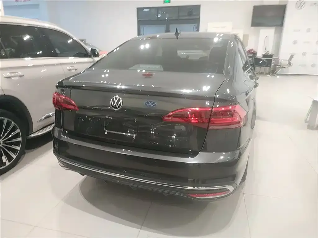 Volkswagen Bora 2025 из CN, фото 6