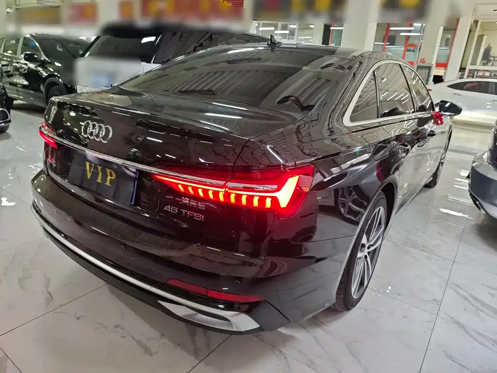 Audi A6L 2025 из CN, фото 5
