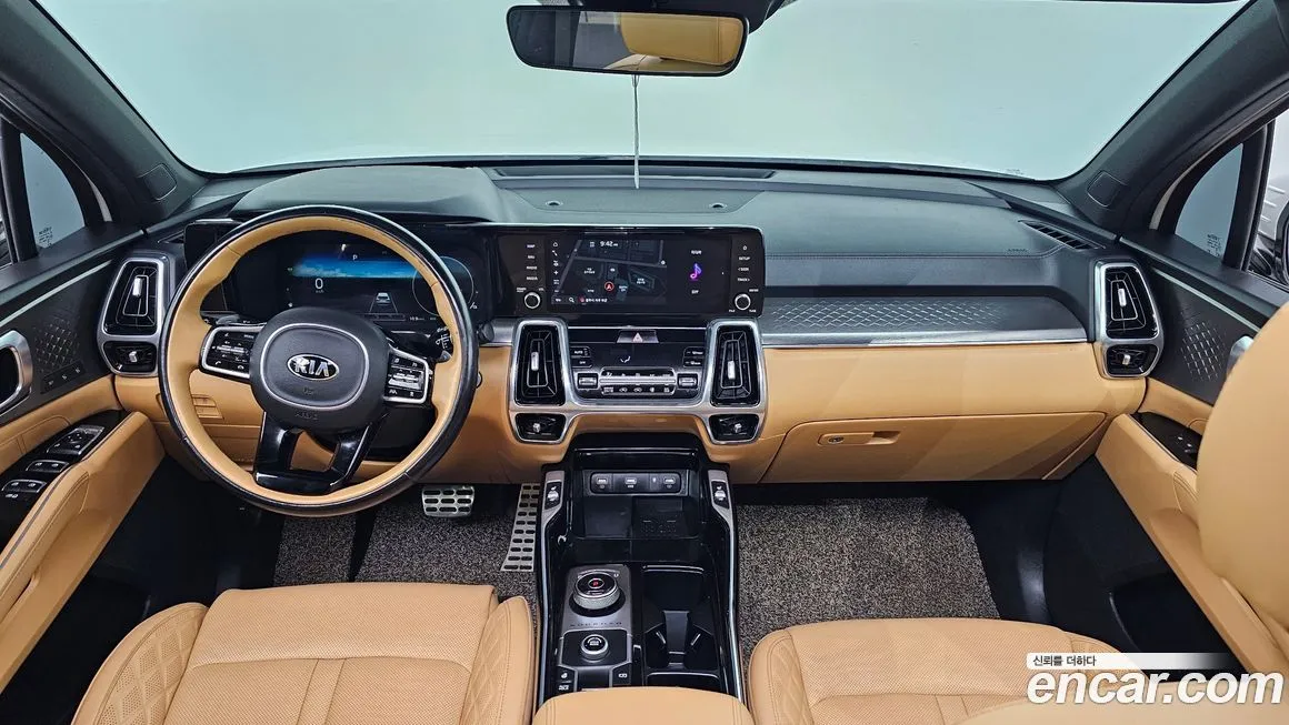 Kia Sorento — фото 7