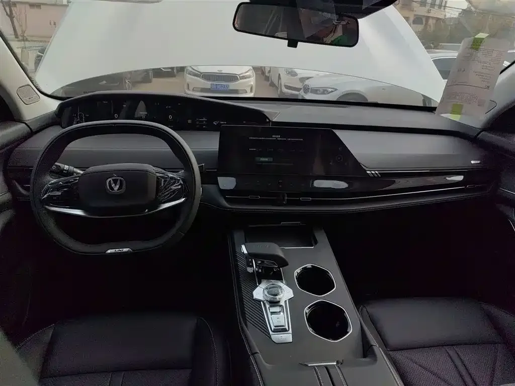 Changan UNI-K iDD 2025 из CN, фото 2