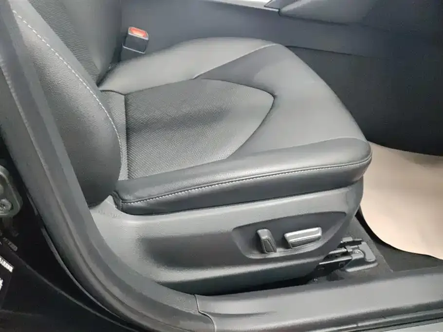 Toyota Camry 2021 из CN, фото 3