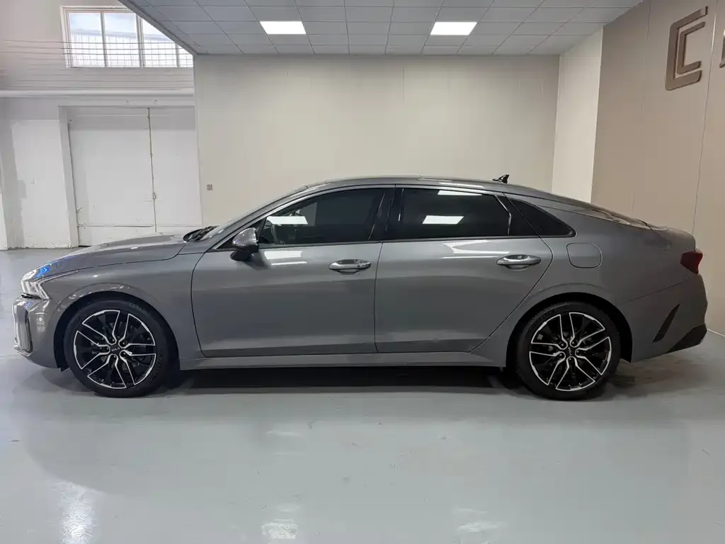 Kia K5 2021 из CN, фото 6