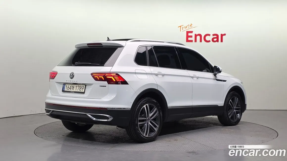 Volkswagen Tiguan 2023 из KR, фото 3