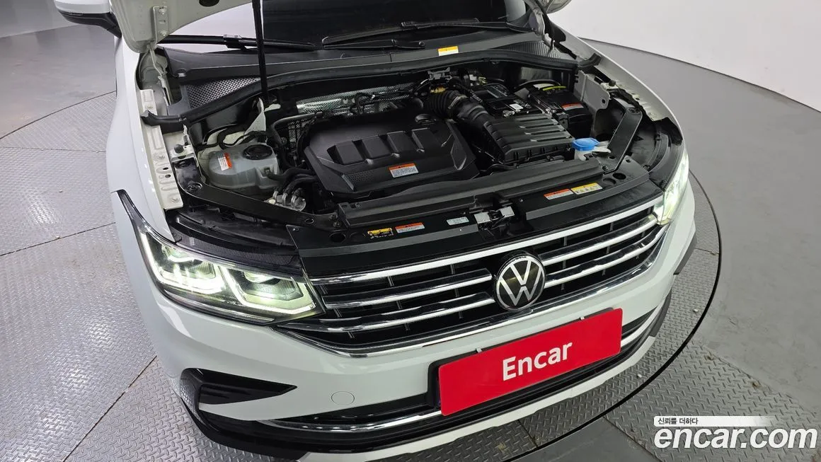 Volkswagen Tiguan 2023 из KR, фото 8