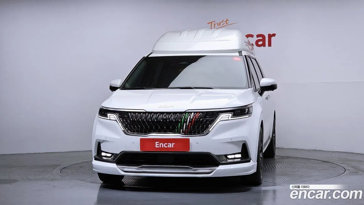 Kia Carnival — фото 2