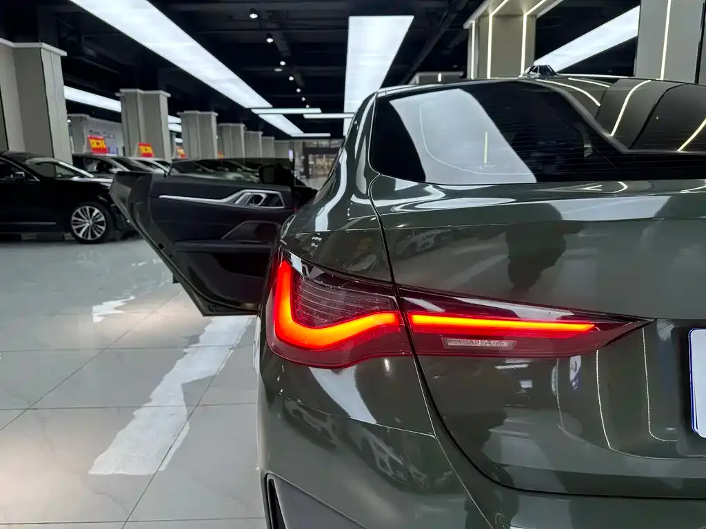 BMW 4 Series 2022 из CN, фото 7