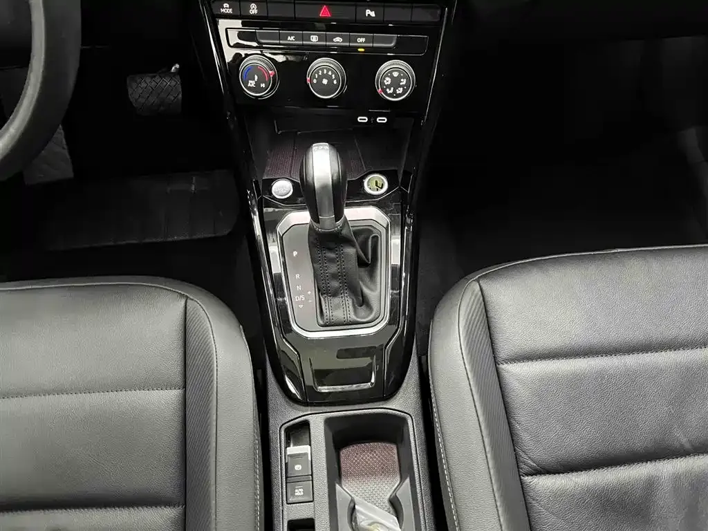 [object Object] T-Roc 2022 из CN, фото 5